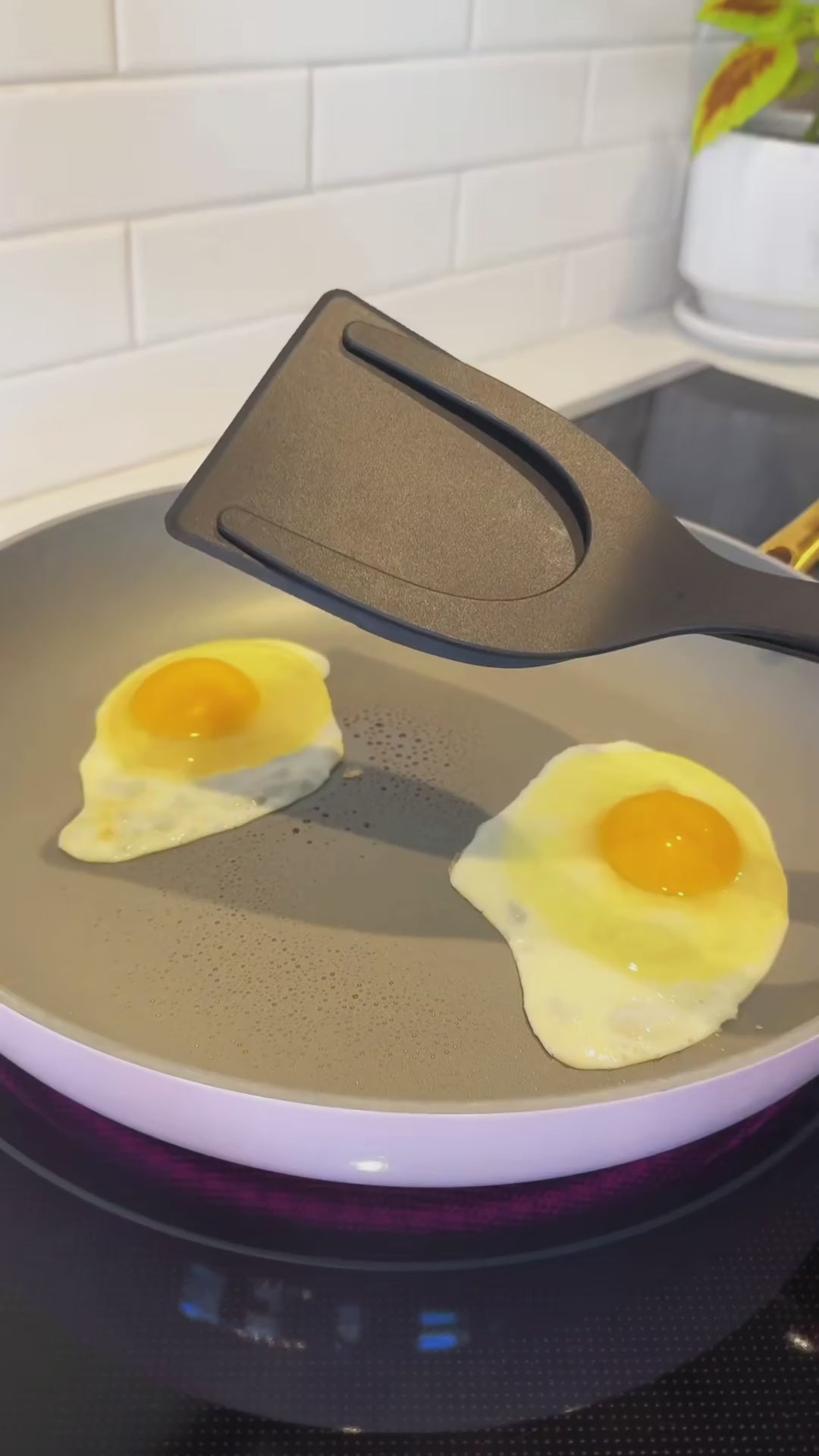 2PC 2-in-1 Egglock™ Spatula - Perfect Eggs Every Time! (+Free Gift)